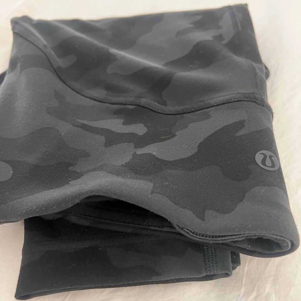 Lululemon Black Camo Leggings - Picture 2 of 4